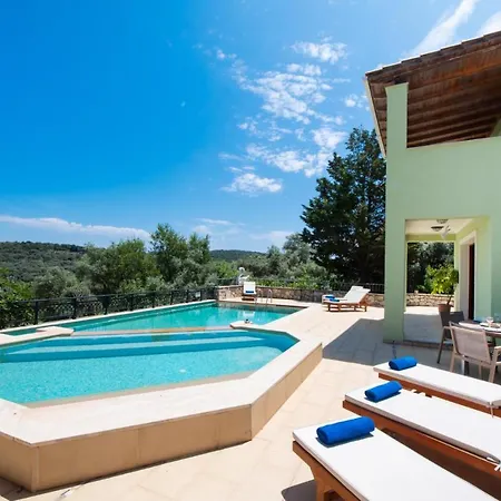 Kyknos By Vintage Travel וילה Spartokhórion